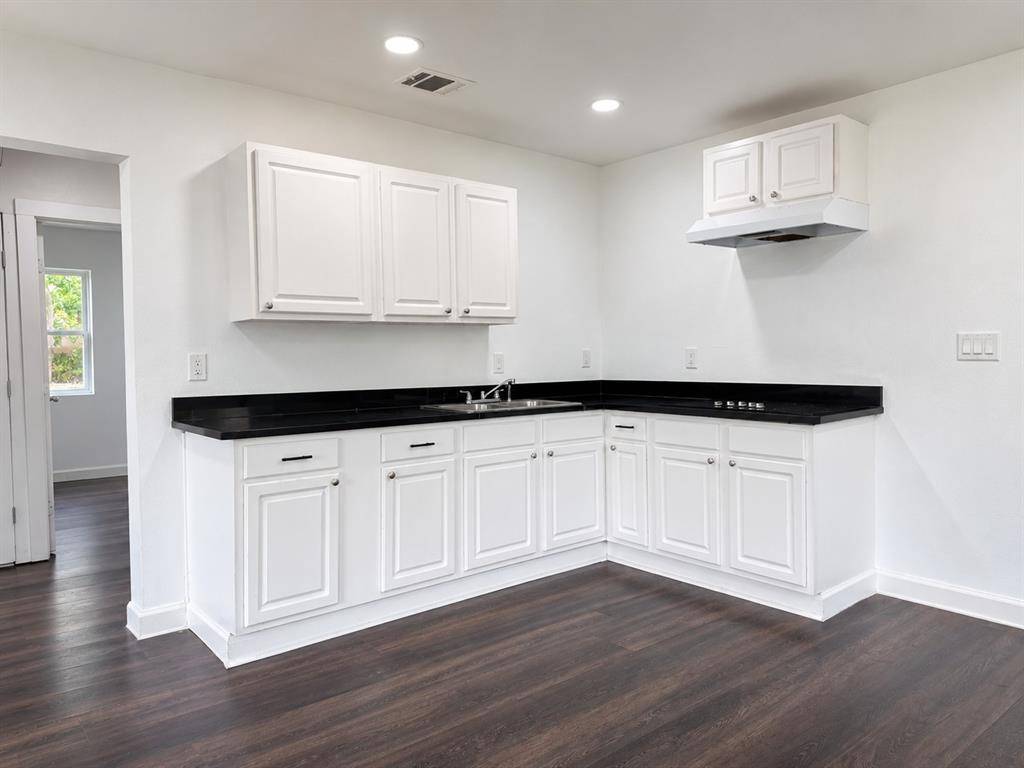 803 Powell Circle, Mesquite, TX 75149