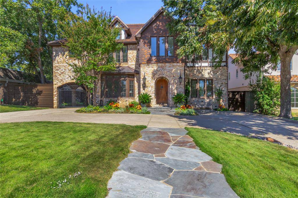6743 Gaston Avenue, Dallas, TX 75214