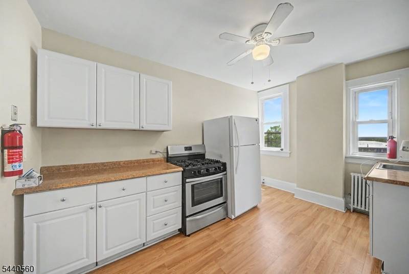409 Main St #3F, Boonton Town, NJ 07005