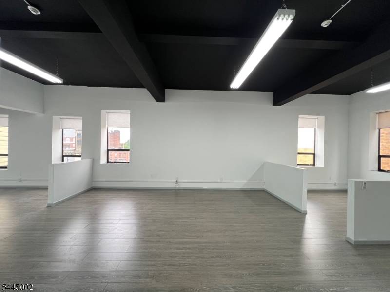 400 38Th St, Union City, NJ 07087