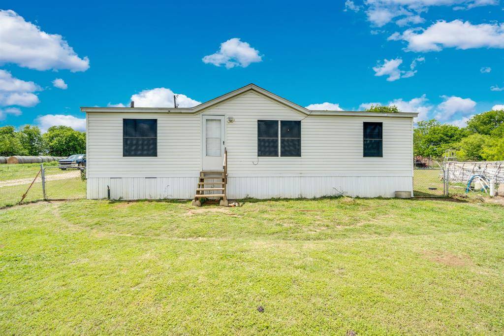 373 Eubanks Road, Maypearl, TX 76064
