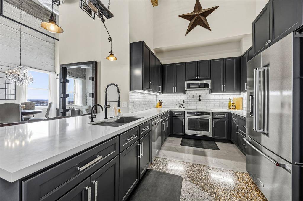 221 W Lancaster Avenue #12001, Fort Worth, TX 76102