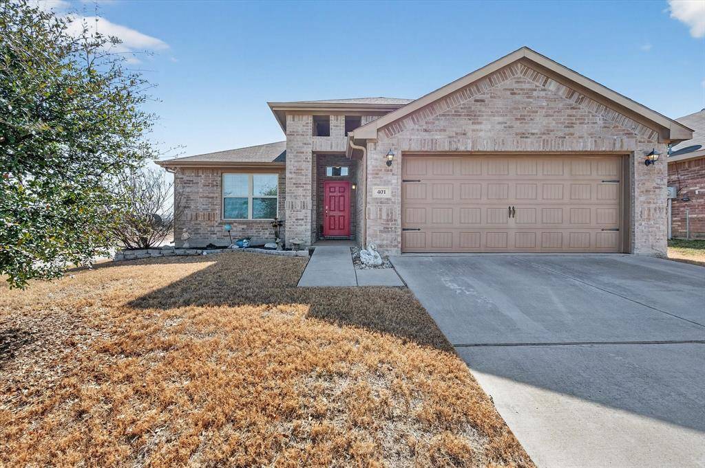 401 Millbrook Lane, Fort Worth, TX 76036
