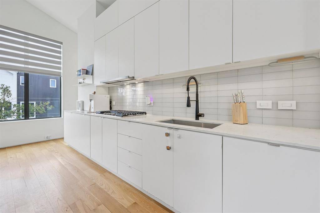 1504 Burlew Street #103, Dallas, TX 75204