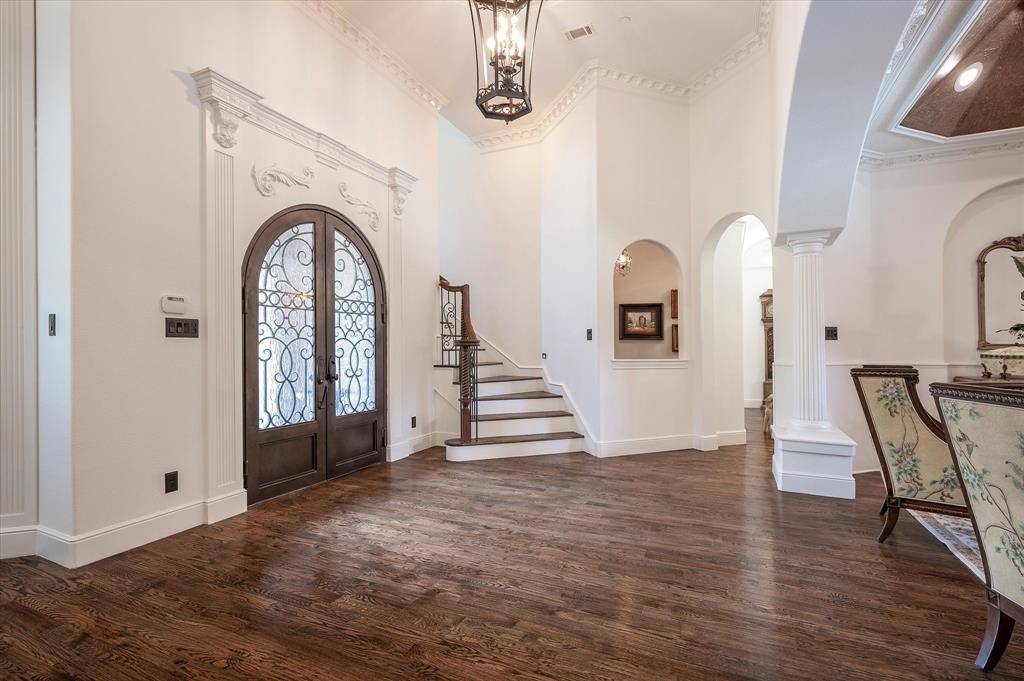 1824 Broken Bend Drive, Westlake, TX 76262
