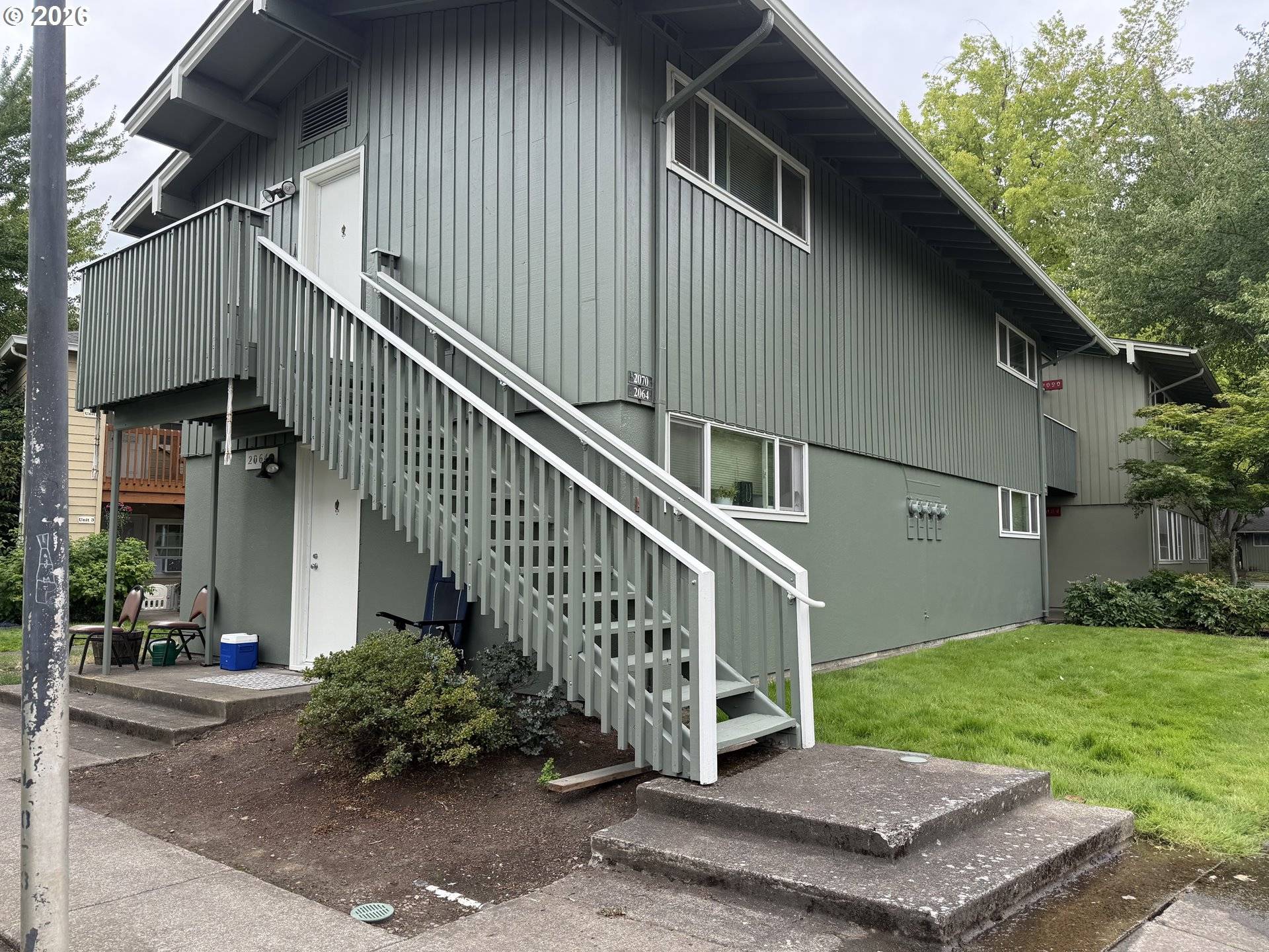 2064 W 17TH AVE, Eugene, OR 97402