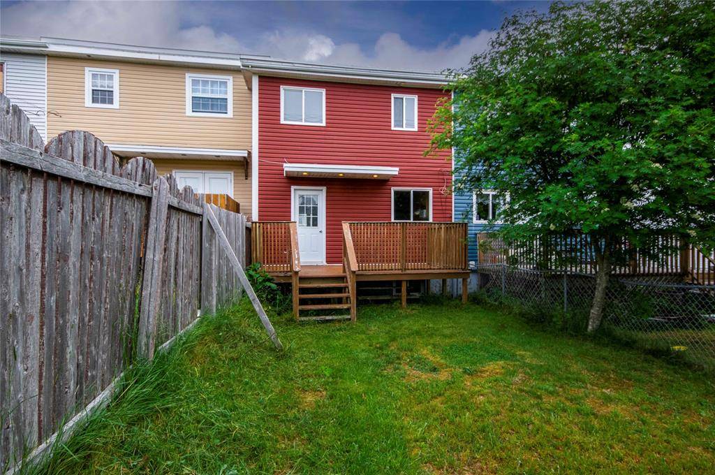 18 Nascopie Crescent, St. John's, NL A1B 3W5