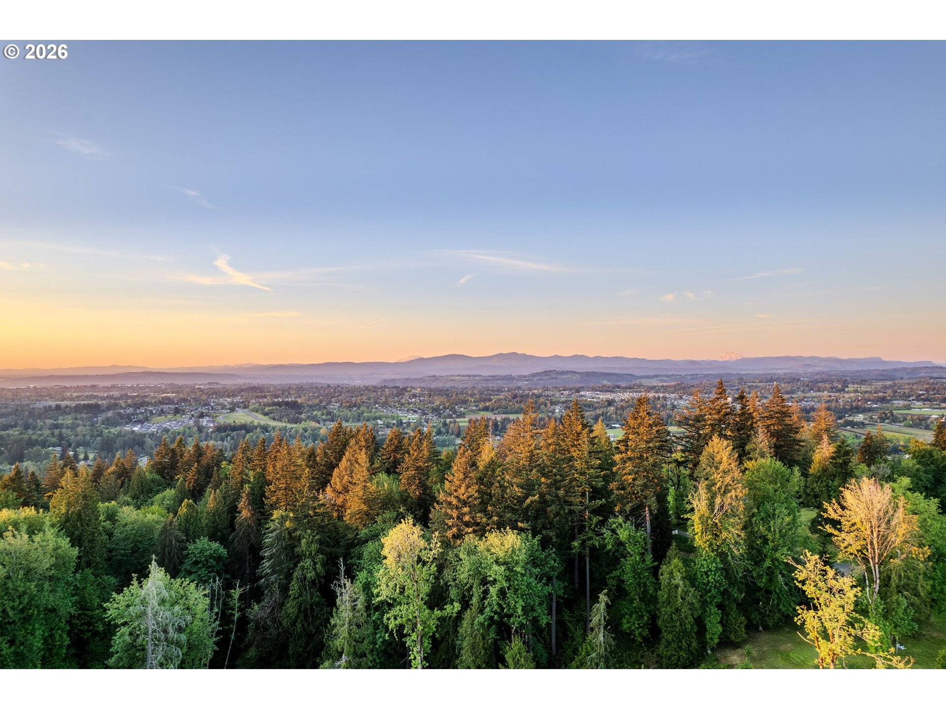 9700 SE CASTLE CT, Damascus, OR 97089