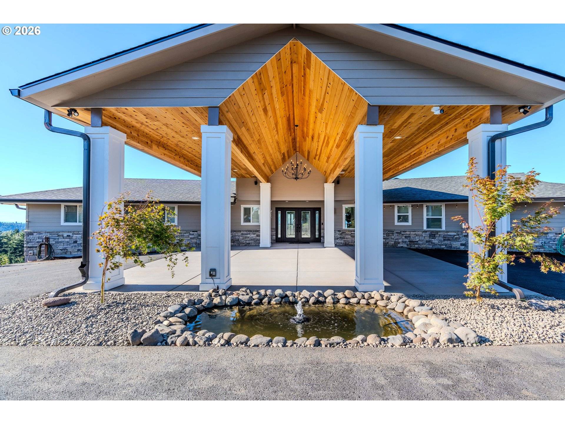 9700 SE CASTLE CT, Damascus, OR 97089