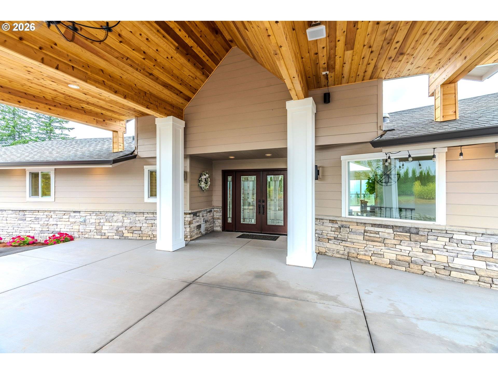 9700 SE CASTLE CT, Damascus, OR 97089