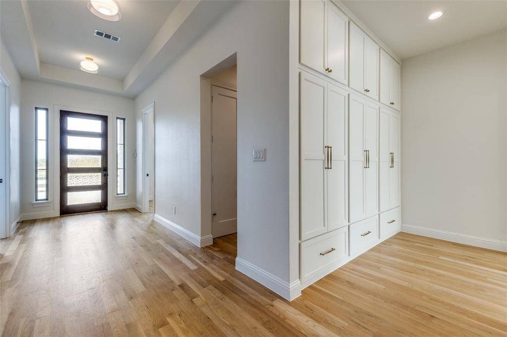 1646 Governors Boulevard, Heath, TX 75032