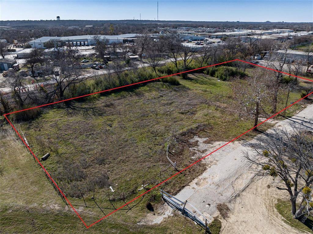 6020 Garden Street, Haltom City, TX 76117