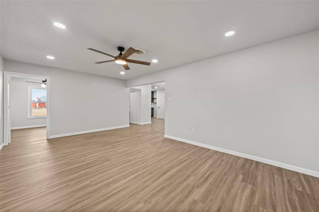 2400 S 26th Street, Waco, TX 76706