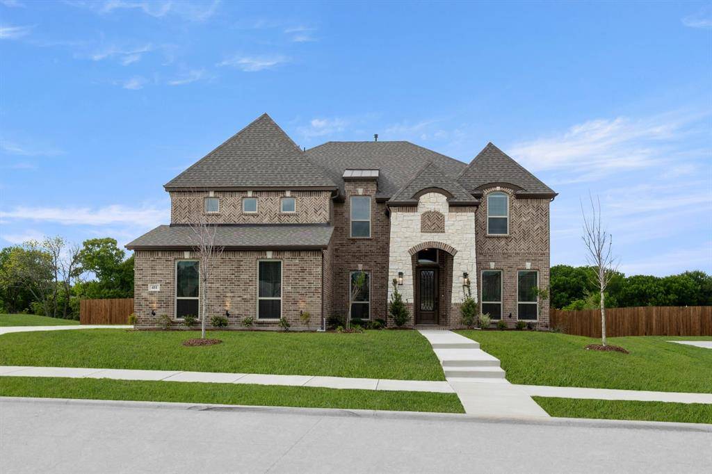 411 Hidden Lakes Drive, Desoto, TX 75115