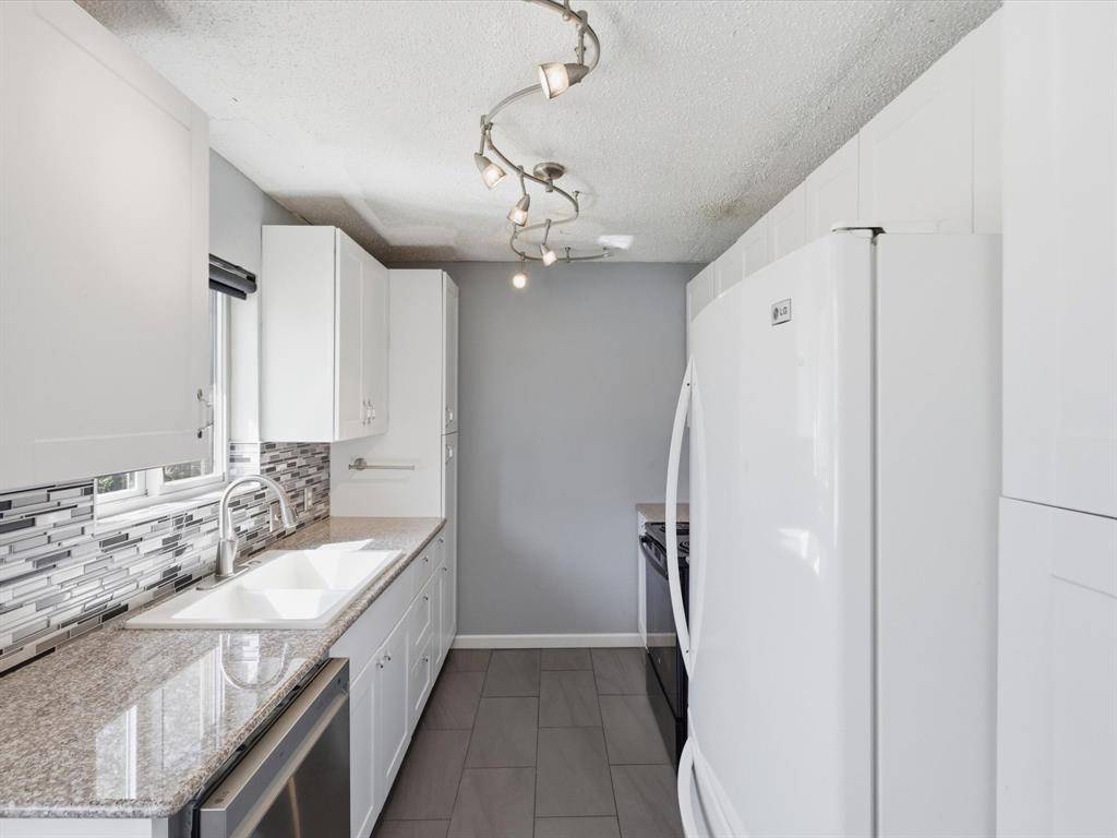 3228 Hummingbird Lane, Denton, TX 76209