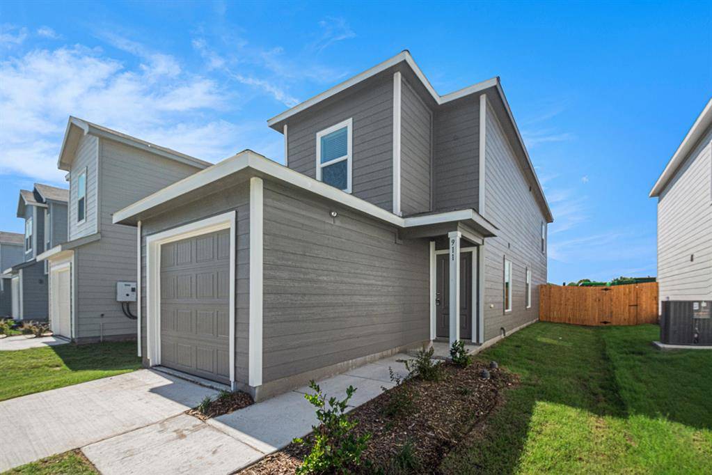 911 Sandhill Crane Lane, Princeton, TX 75407