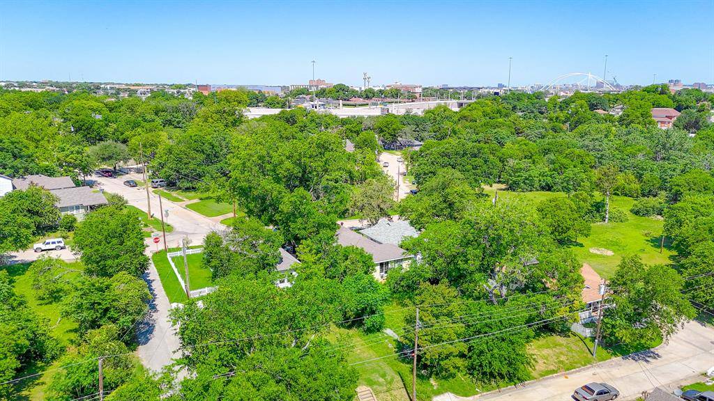 209 Landis Street, Dallas, TX 75203