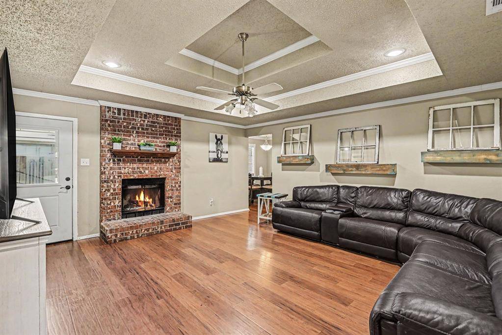 8553 James Court, White Settlement, TX 76108