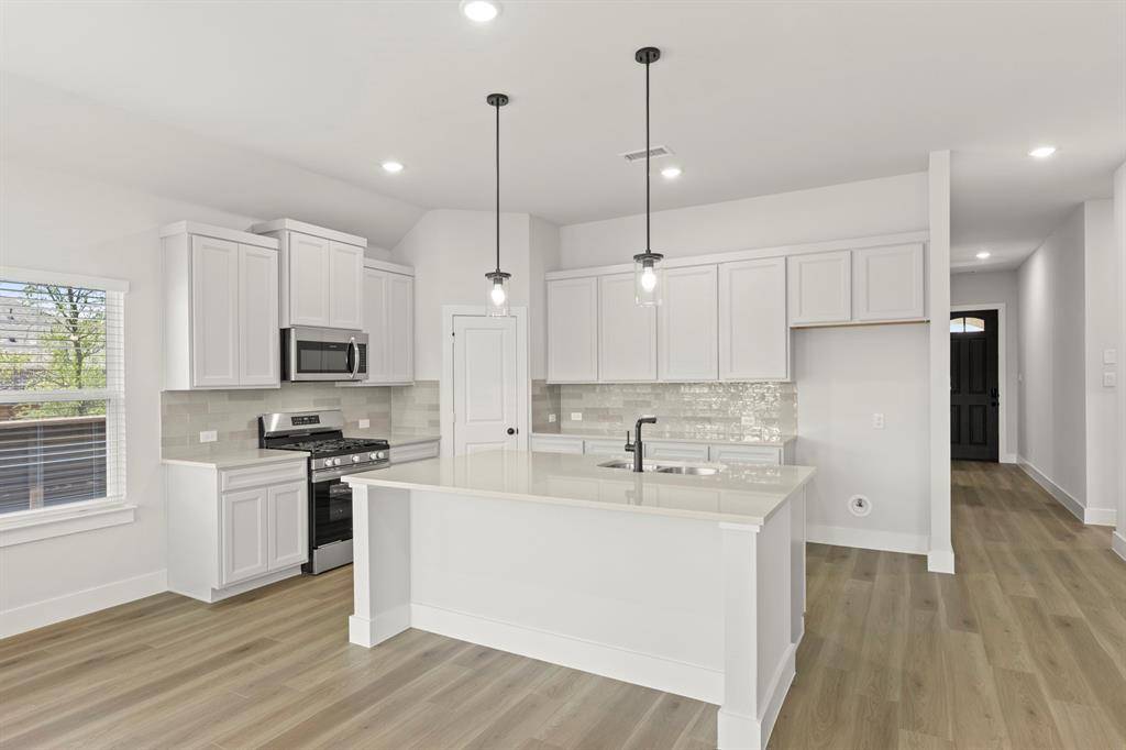 1708 Morning Mist Way, Mesquite, TX 75181