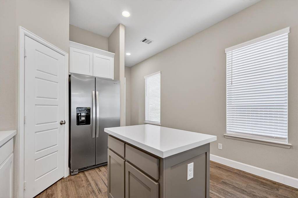 2209 Rothbury Drive, Forney, TX 75126