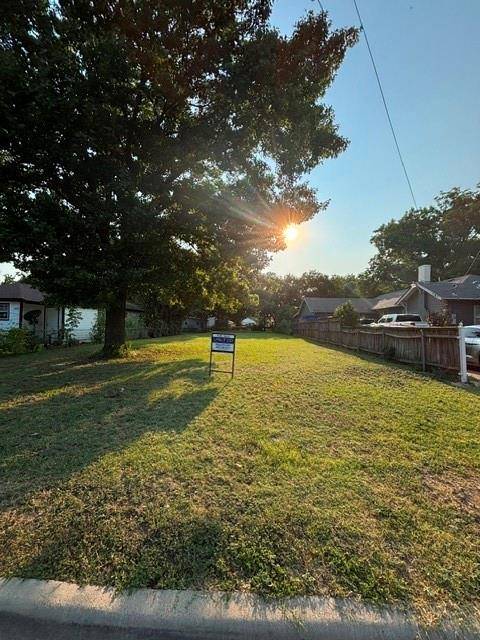 421 Ogden Avenue, Cockrell Hill, TX 75211