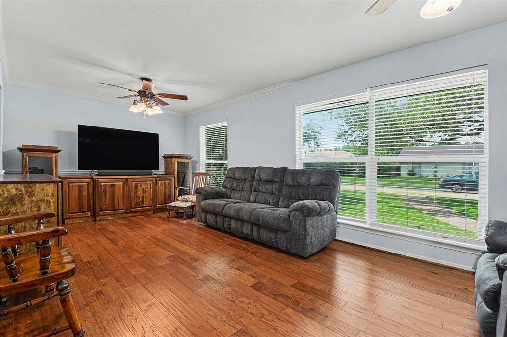 2912 Marsann Lane, Farmers Branch, TX 75234