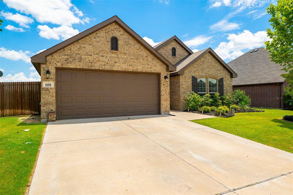 105 Cheryl Drive, Keene, TX 76059