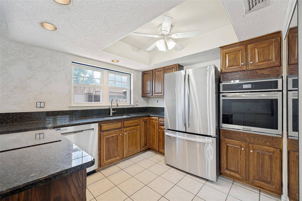 380 Westview Terrace, Arlington, TX 76013