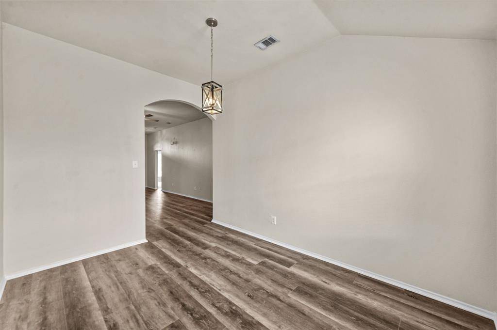 2032 Sunny Side Drive, Little Elm, TX 75068
