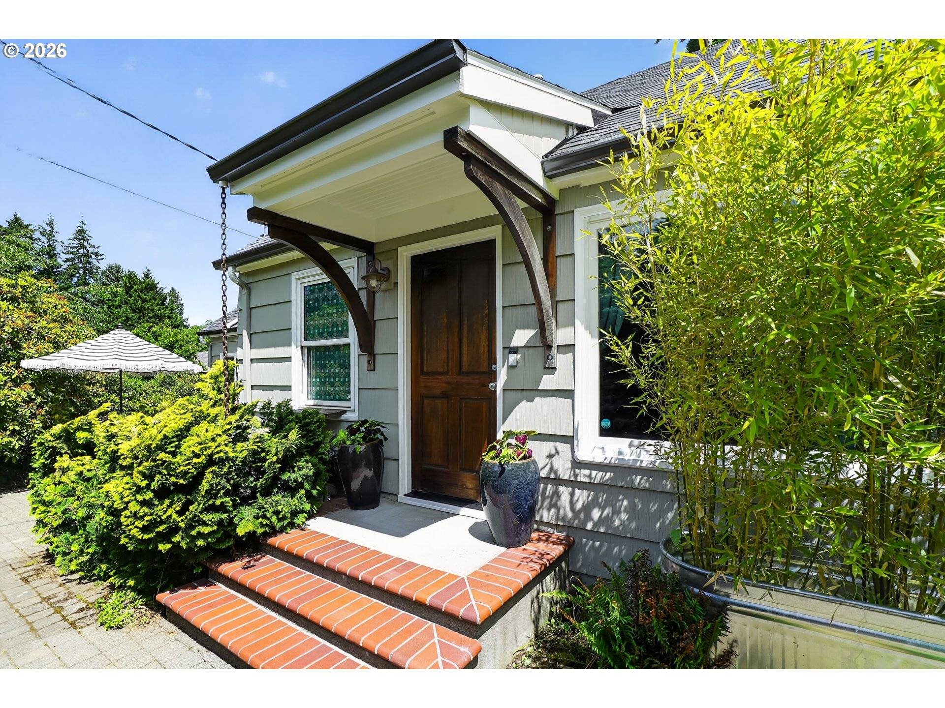 8326 SW 57TH AVE, Portland, OR 97219
