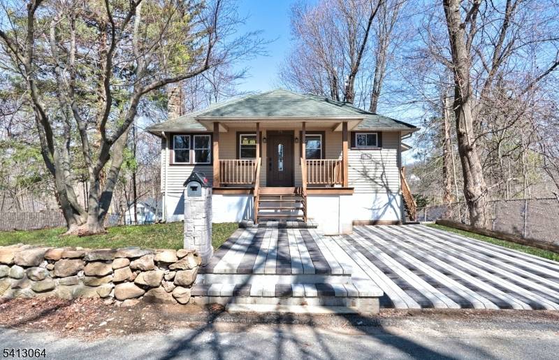 75 Nolans Point Rd, Jefferson Twp., NJ 07849