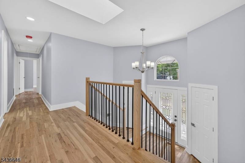 91 Oakey Dr, South Brunswick Twp., NJ 08824