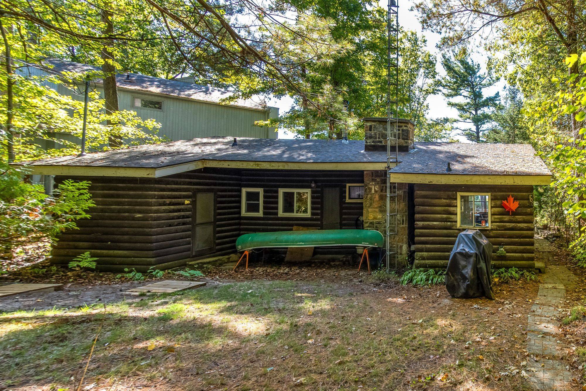 100 Nottawaga DR, Tiny, ON L0L 2J0