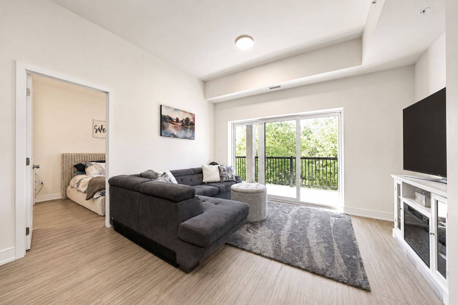 121 Mary ST #322, Clearview, ON L0M 1G0
