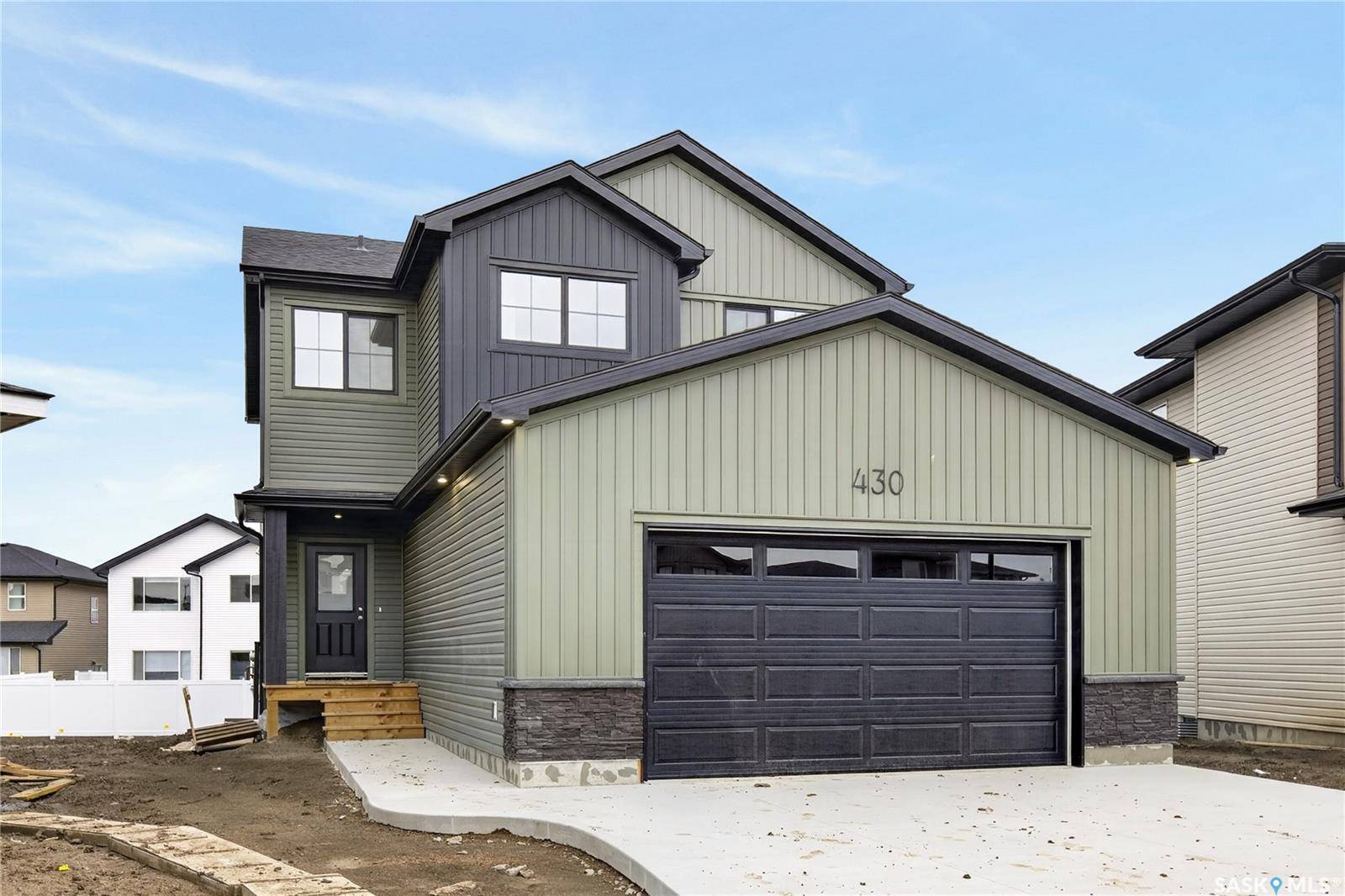 430 Cockcroft PLACE, Saskatoon, SK S7V 1Y9