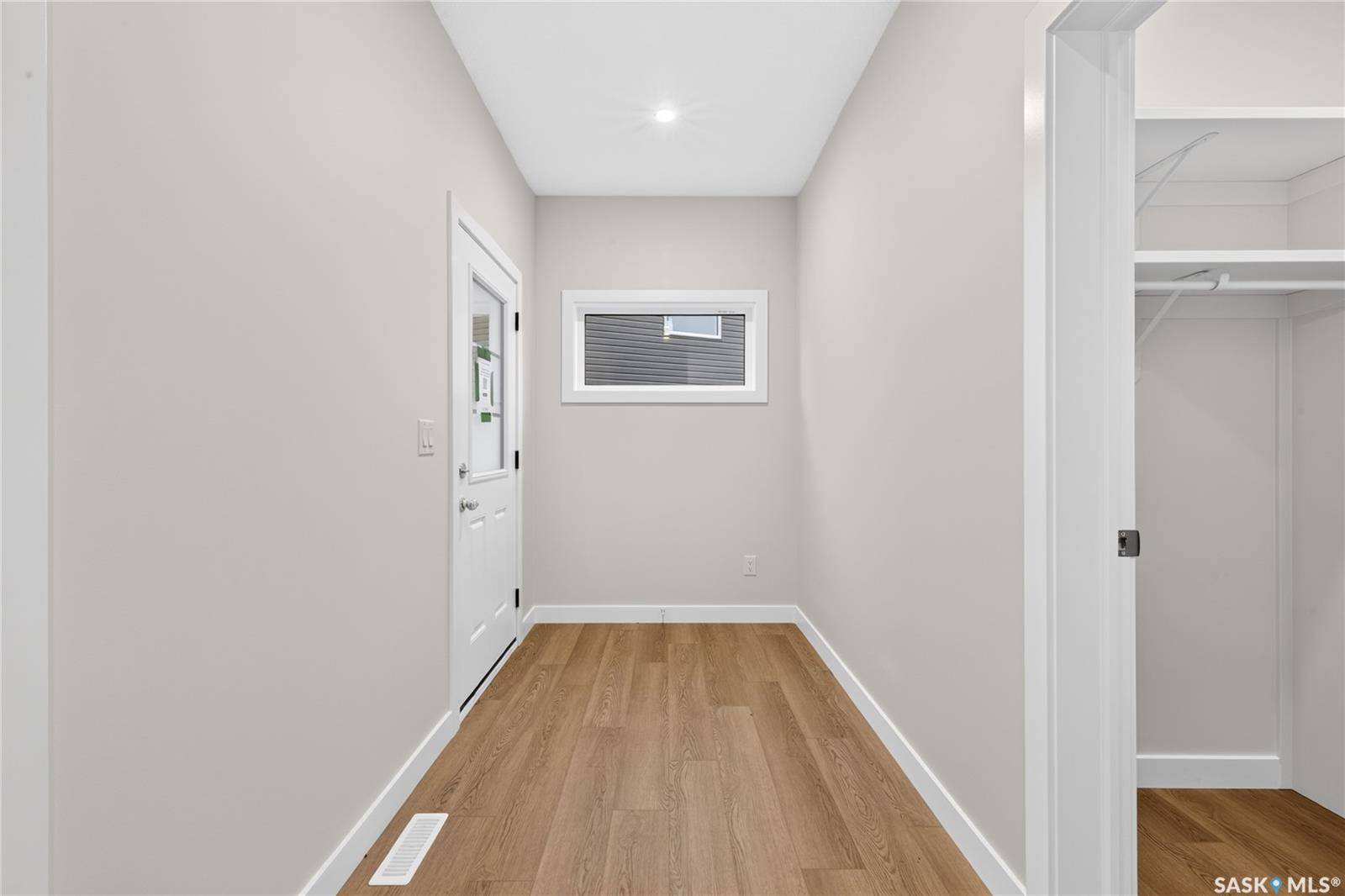430 Cockcroft PLACE, Saskatoon, SK S7V 1Y9
