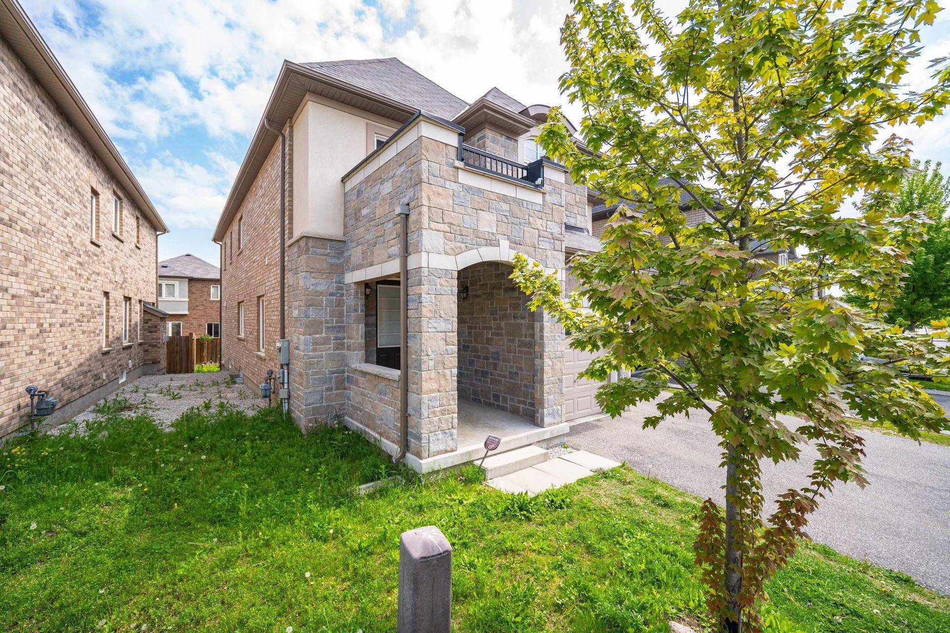 59 Lola CRES, Brampton, ON L7A 4J8