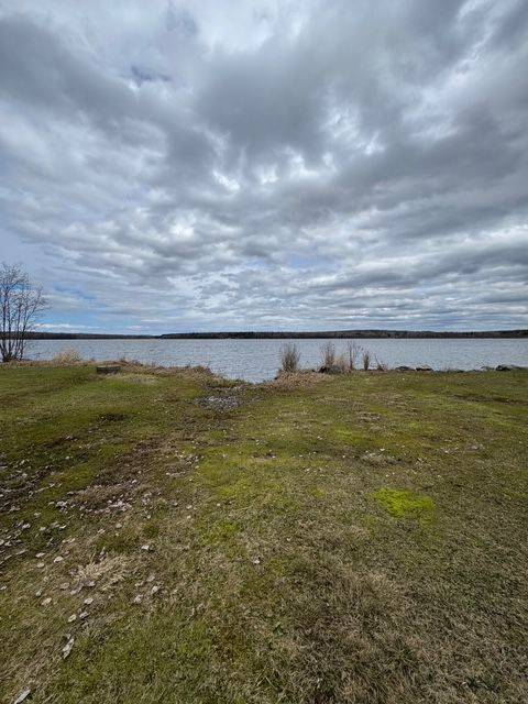 138 Islandview LN S, Chisholm, ON P0H 1Z0