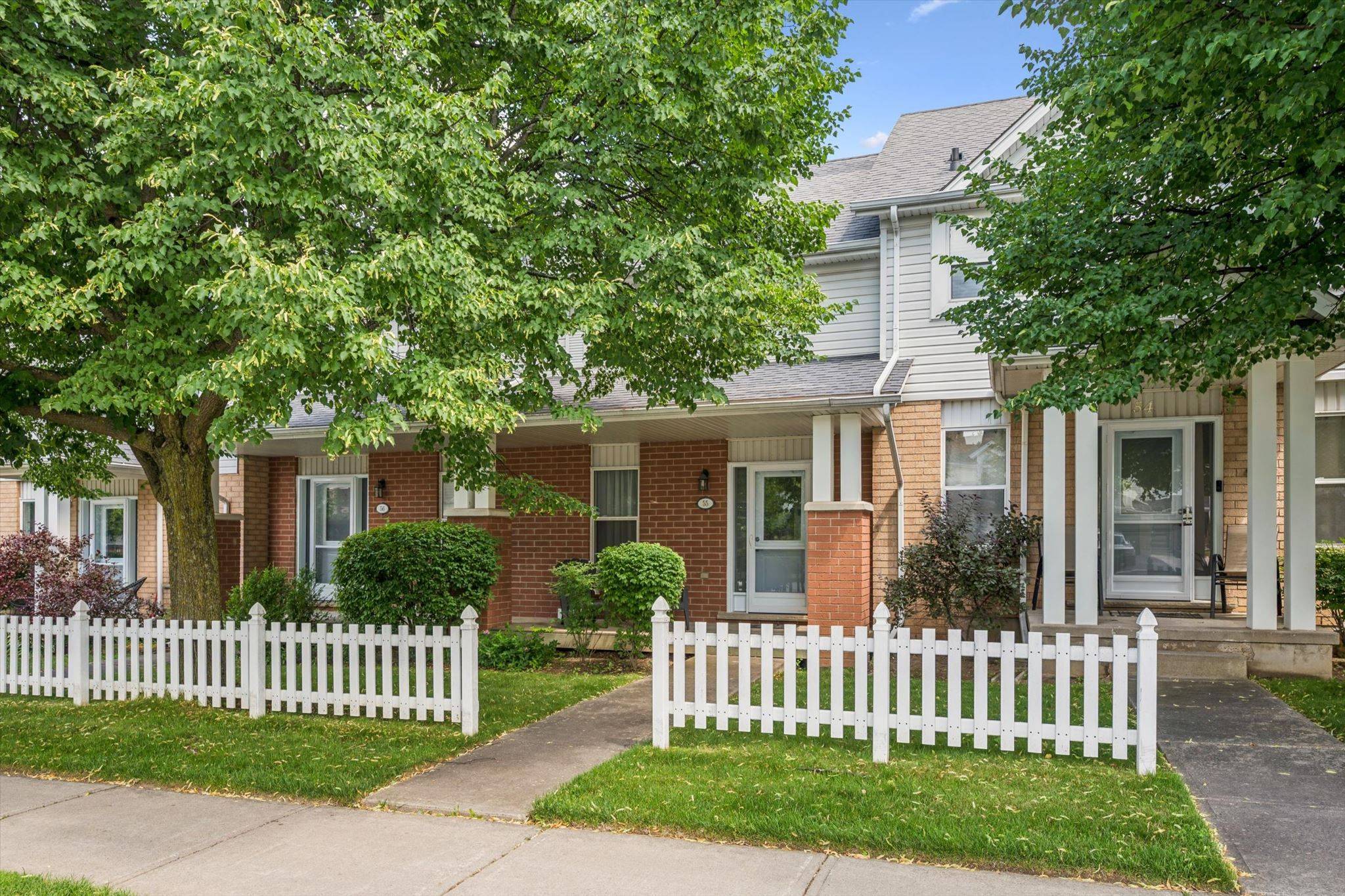 426 Grange RD #55, Guelph, ON N1E 7E4