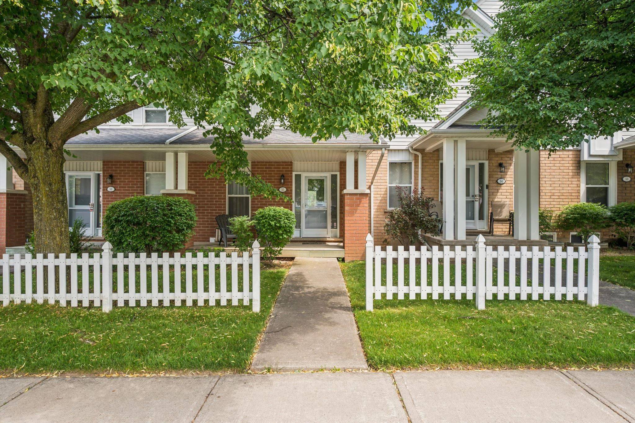 426 Grange RD #55, Guelph, ON N1E 7E4