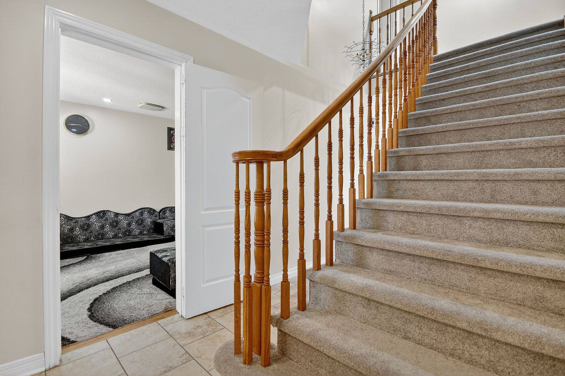 5 Southland CRES, Hunt Club - South Keys And Area, ON K1G 5E5