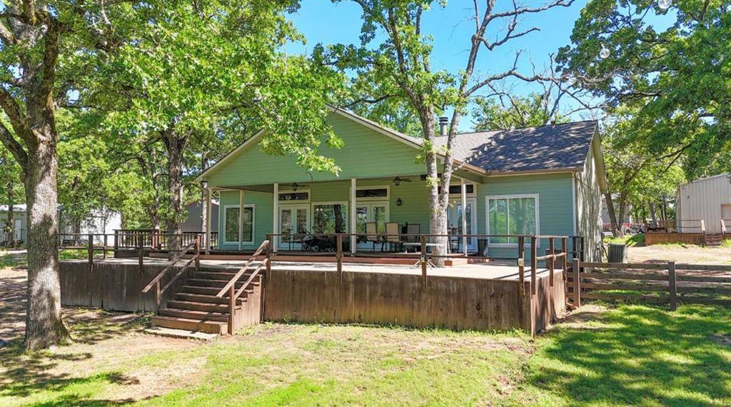 9501 Oakwood Road, Quinlan, TX 75474