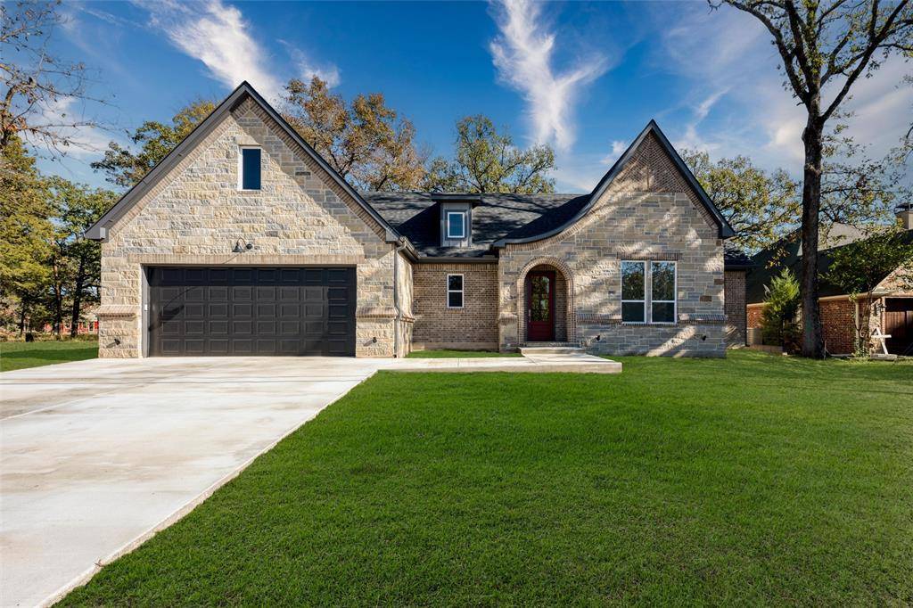 115 Enchanted Drive, Enchanted Oaks, TX 75156