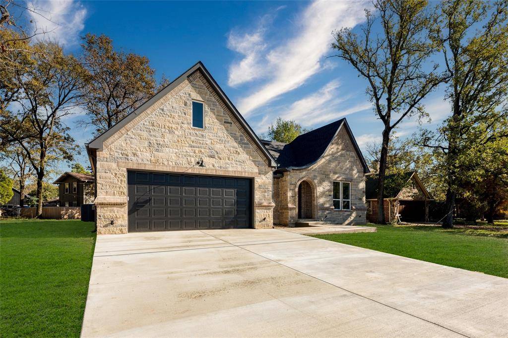 115 Enchanted Drive, Enchanted Oaks, TX 75156