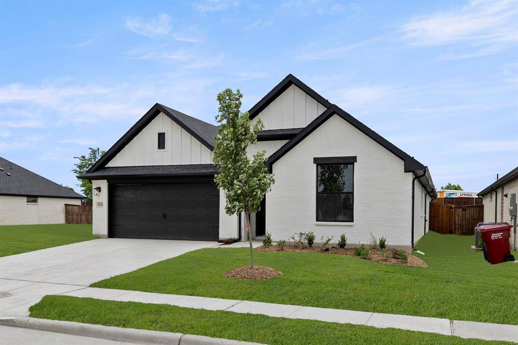 3016 Beau Daniel Drive, Royse City, TX 75189
