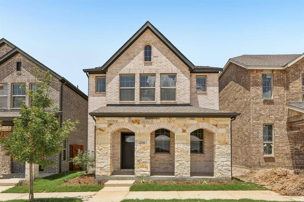 2741 Kobuk Drive, Corinth, TX 76210