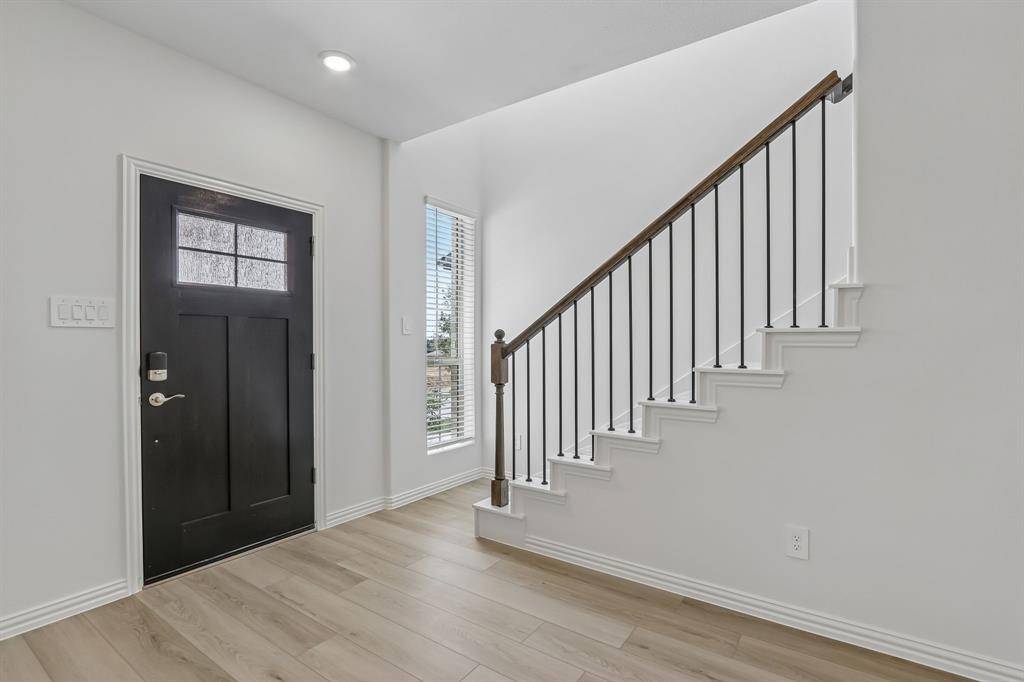 2741 Kobuk Drive, Corinth, TX 76210