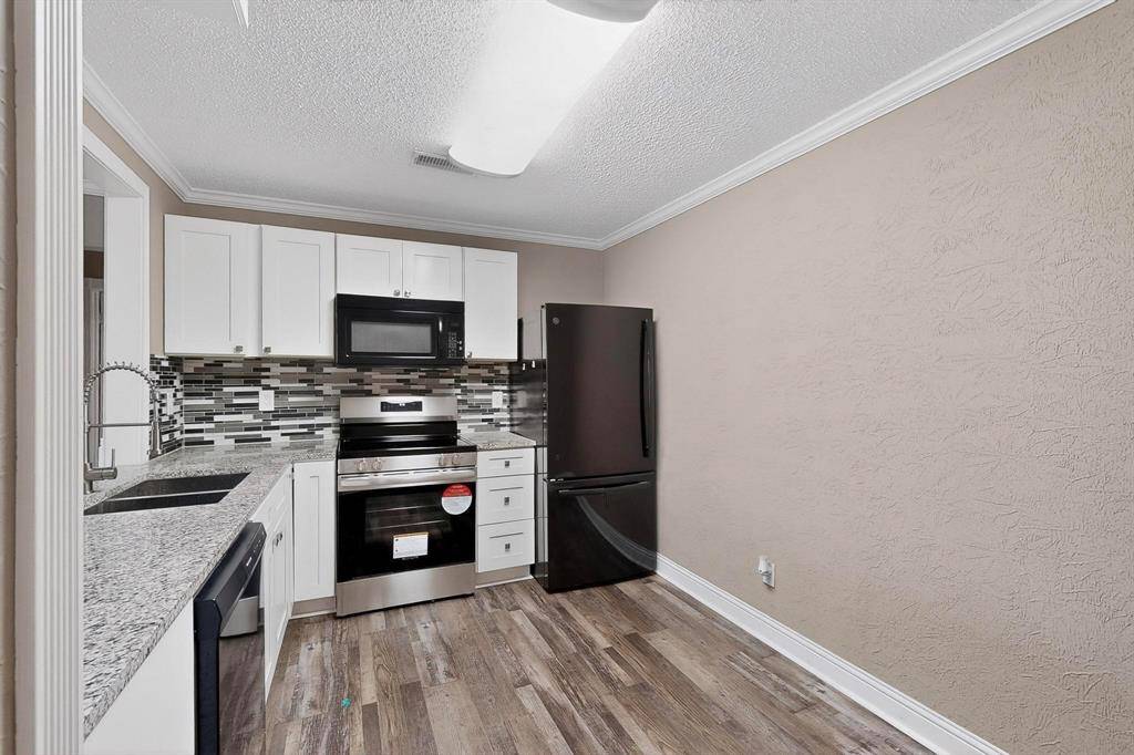 2200 E Trinity Mills Road #616, Carrollton, TX 75006