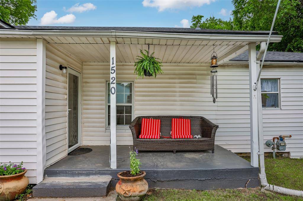 1520 Olive Street, Gainesville, TX 76240