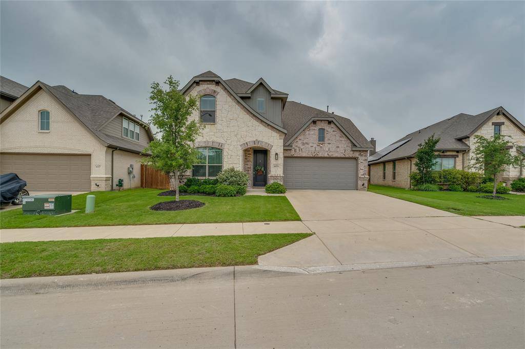 4621 Mill Falls Drive, Fort Worth, TX 76036